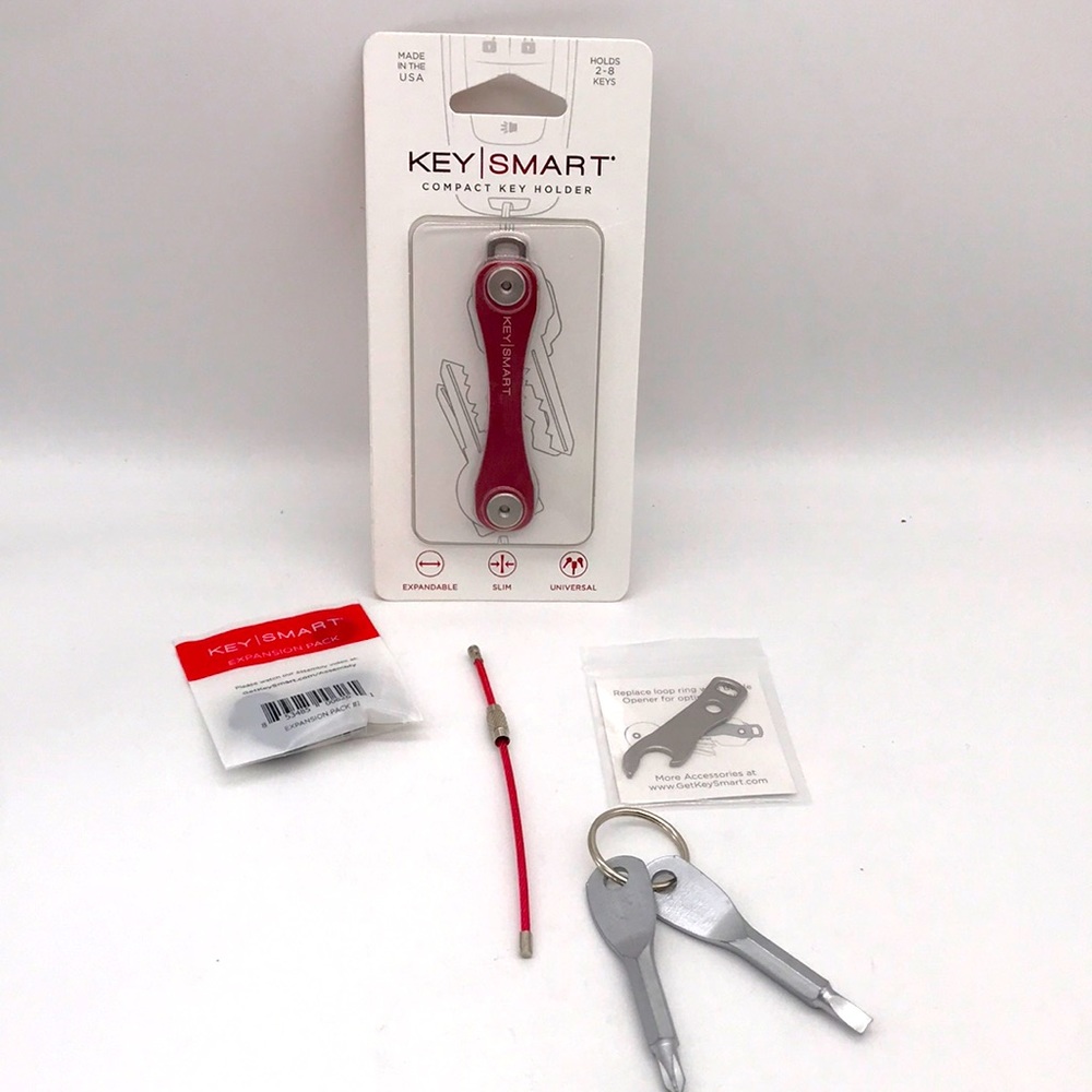 Key Smart Compact Key Holder + 4 Accessories/Color Red & Silver - Picture 2 of 14